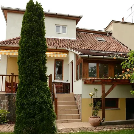 Villa Pasa Lak *
